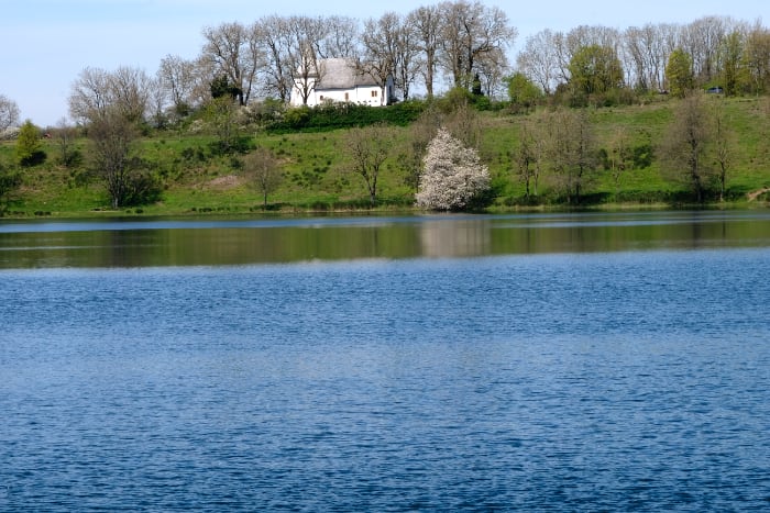  Martinskapelle am Weinfelder Maar 